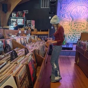 Meet your Posher, Elizabeth